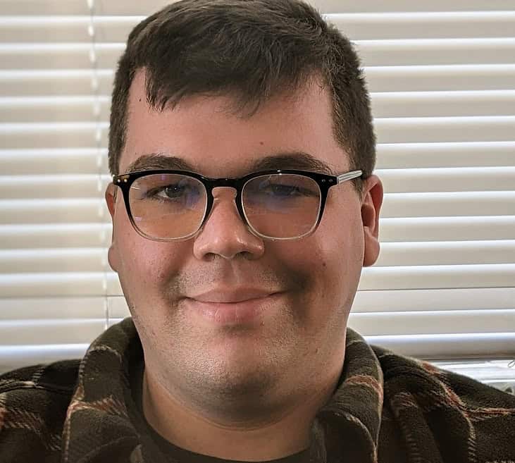 A portrait of Nicholas Miller, a resident at Shalom House's 30 Mellen Street in Portland.